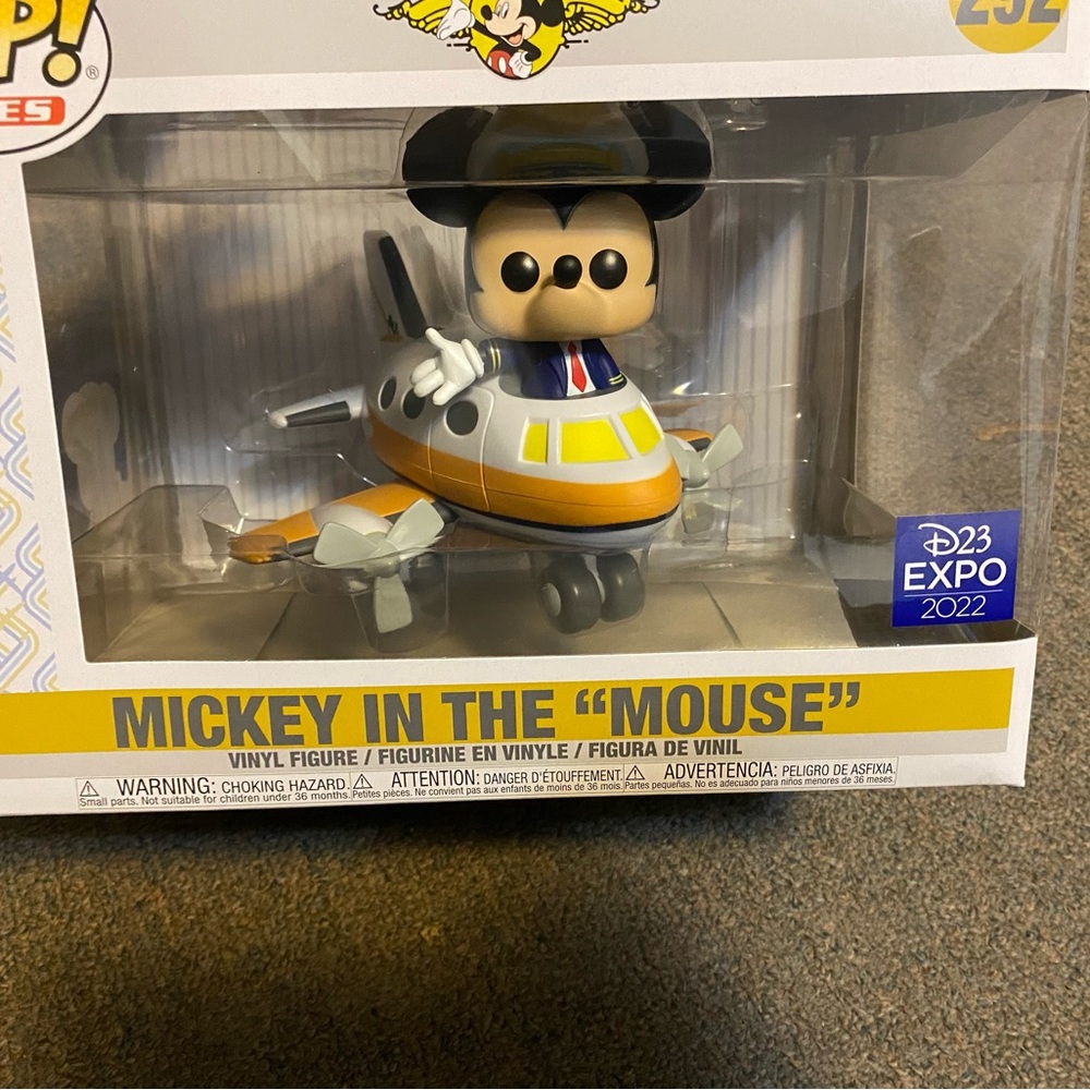 IN HAND POP Rides Disney Mickey Mouse Pilot Funko D23 Exclusive D23 Sticker 292